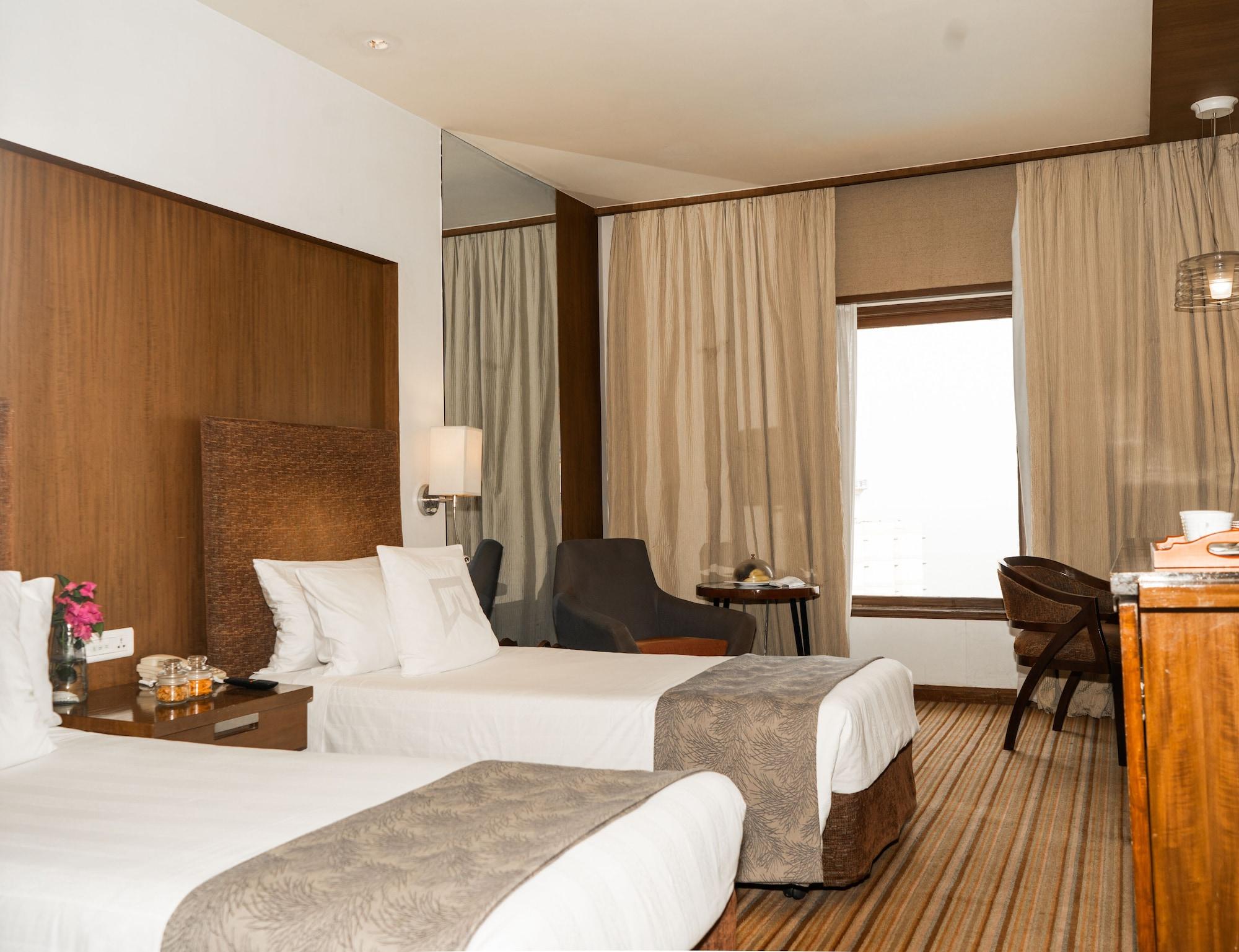 Welcomhotel By Itc Hotels, Devee Grand Bay, Visakhapatnam Exterior photo