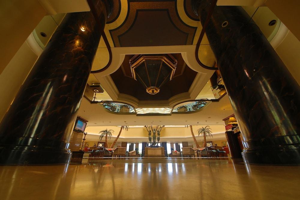 Welcomhotel By Itc Hotels, Devee Grand Bay, Visakhapatnam Exterior photo