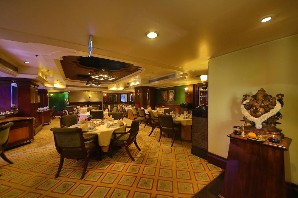 Welcomhotel By Itc Hotels, Devee Grand Bay, Visakhapatnam Exterior photo